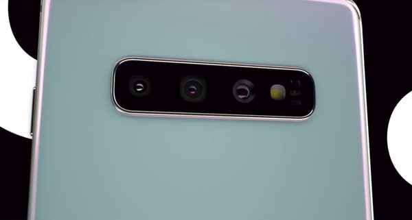 Samsung Galaxy S10+ triple module photo Samsung Galaxy S10+ triple module photo